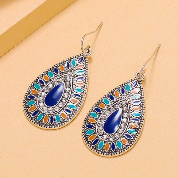 Any 3/$25! Silver Boho Crystal Teardrop Earrings - Picture 3 of 8